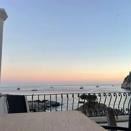 Incanto Blu Capri